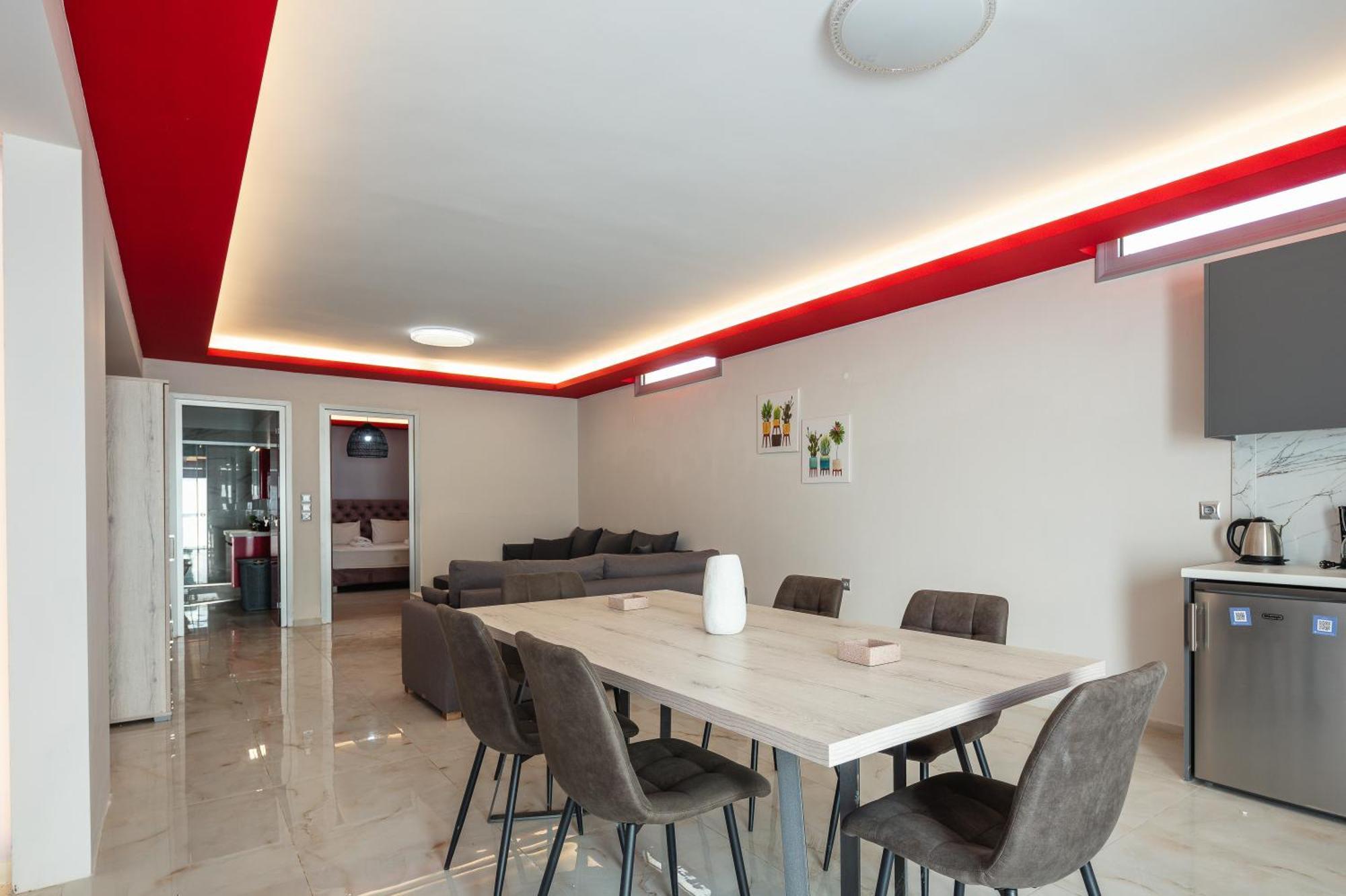 Hotel Iosifina, 80 Metres From Episkopi Beach! Dhramia Bilik gambar