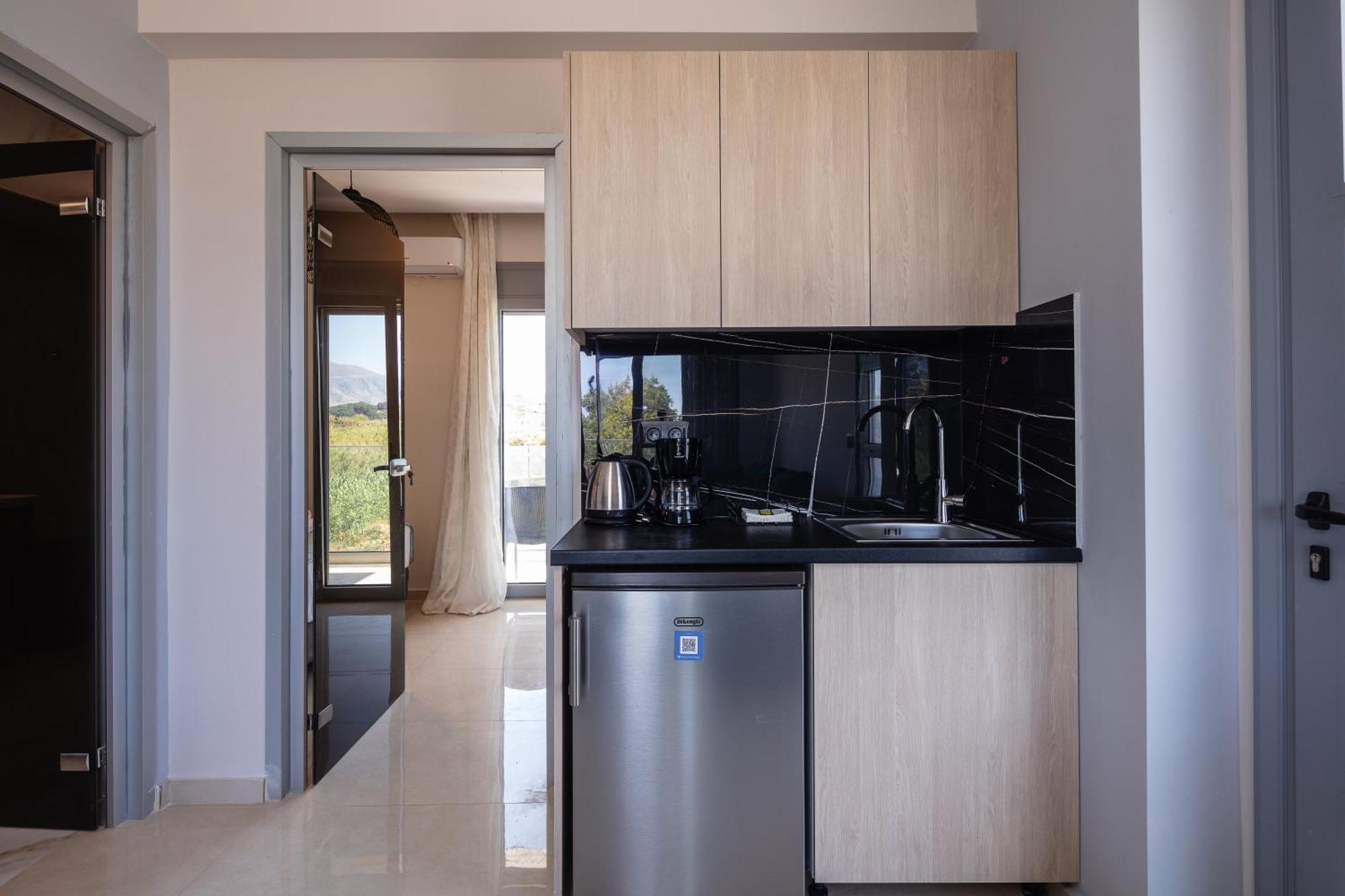 Hotel Iosifina, 80 Metres From Episkopi Beach! Dhramia Luaran gambar