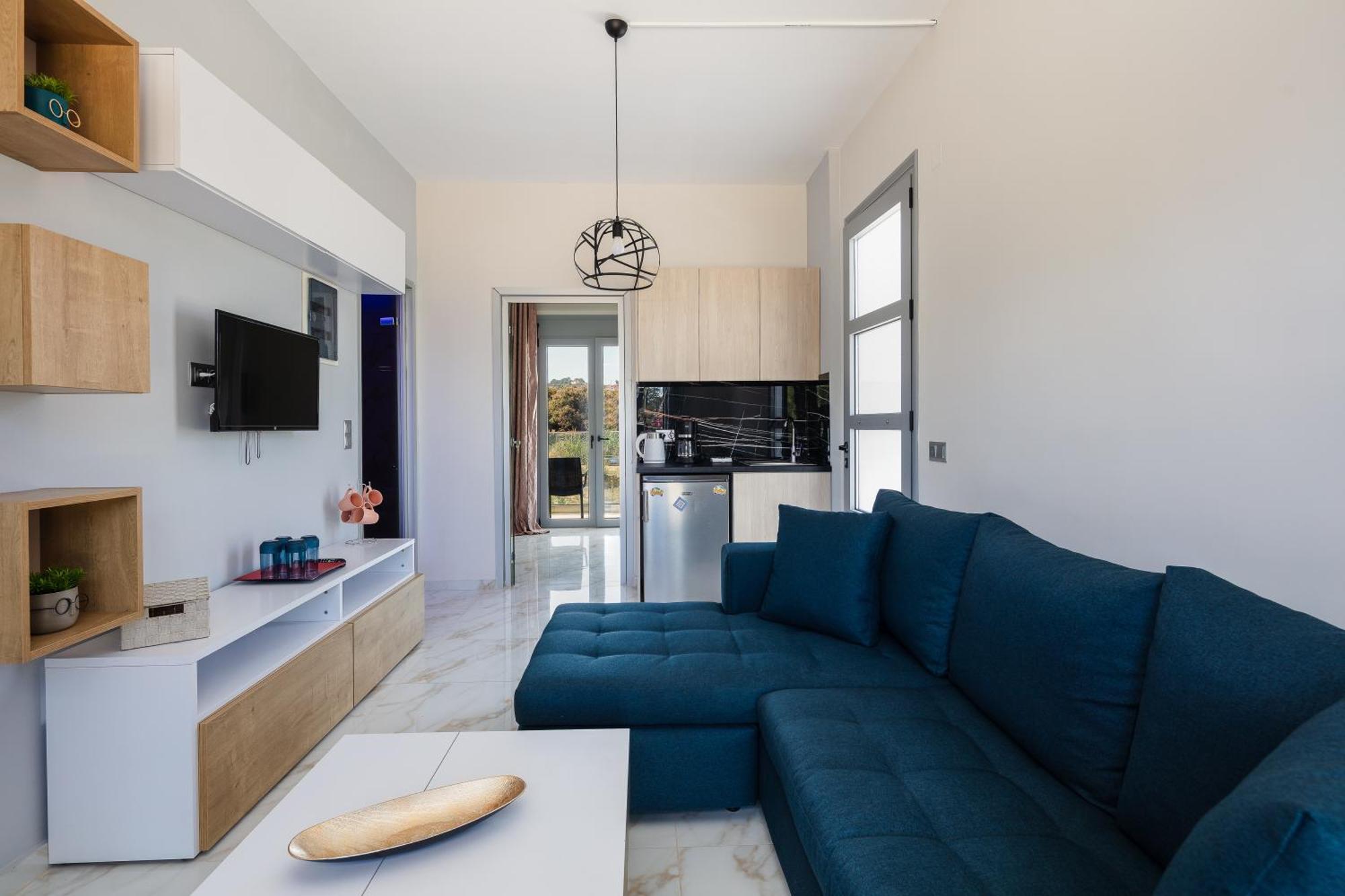 Hotel Iosifina, 80 Metres From Episkopi Beach! Dhramia Bilik gambar